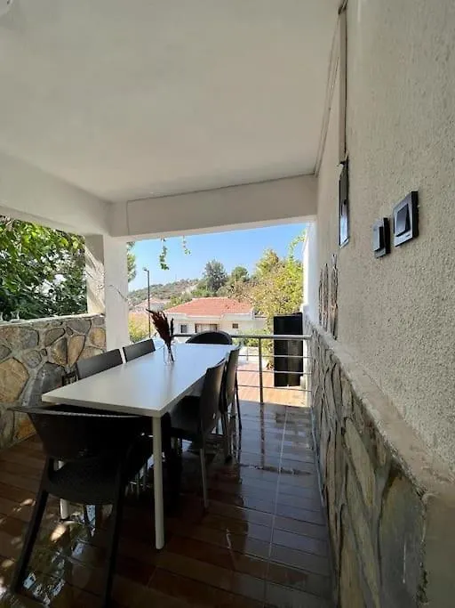 Deniz Manzarali Muestakil Villa Milas 0*,  Τουρκία